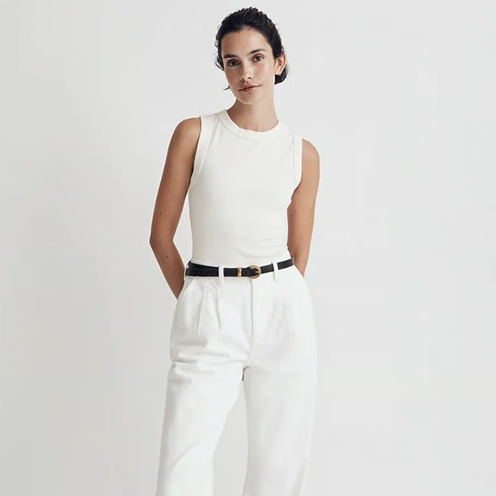 Madewell Crewneck Thong Bodysuit in Sleekhold (Size L)